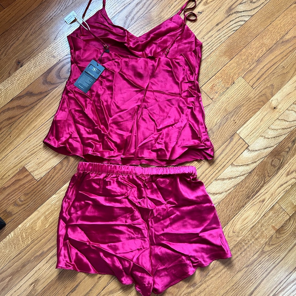 Women's Silk Cami & Short Pajama Set - Fuchsia